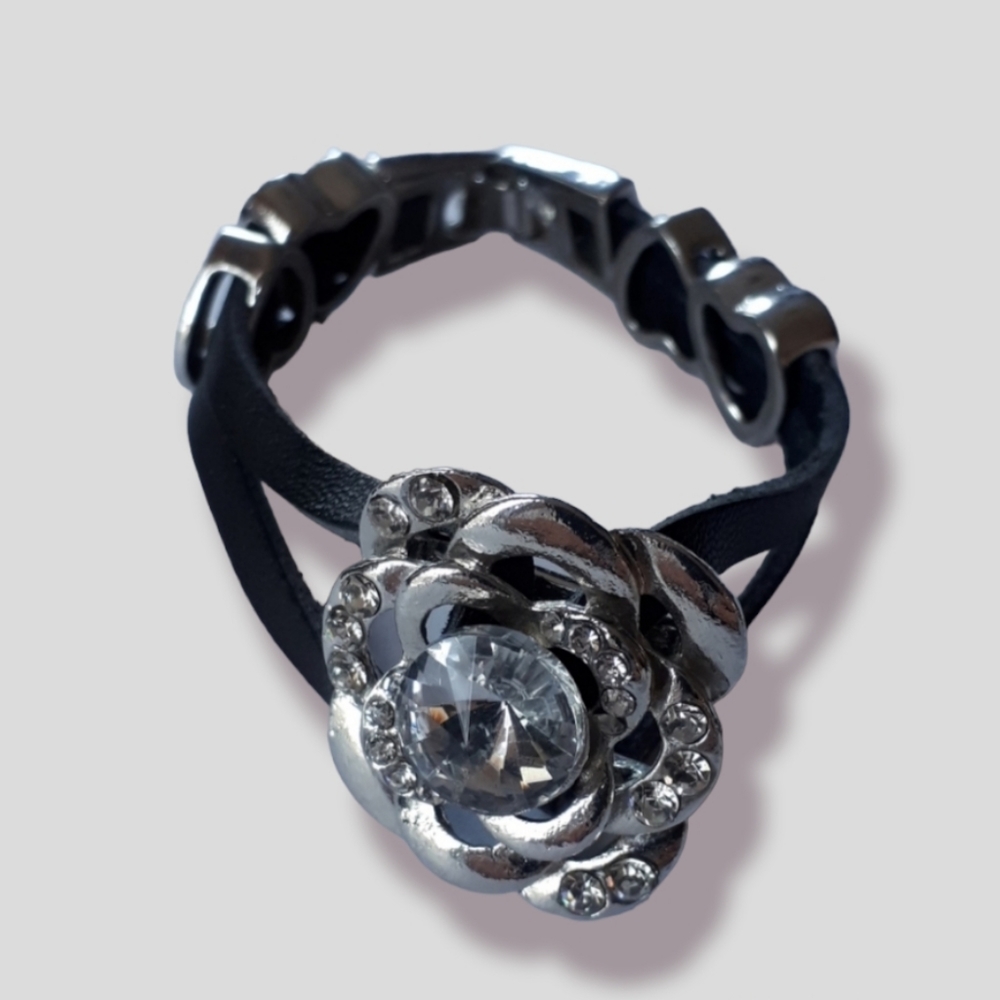 Black crystal bracelet